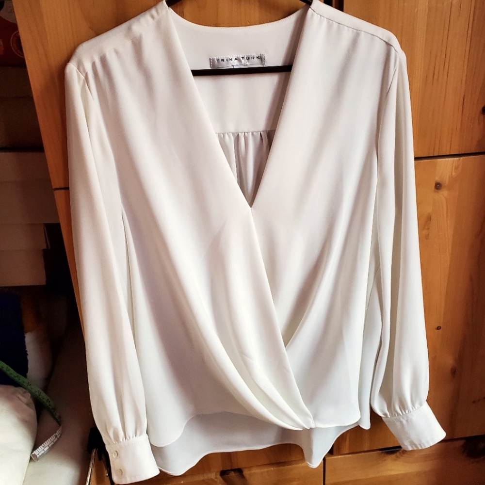 Trina Turk Bask Ivory Cross Front Long Sleeve Blouse Size Large
